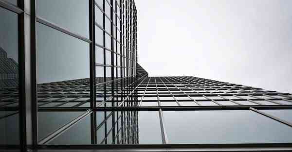 金融行业月薪一般多少钱