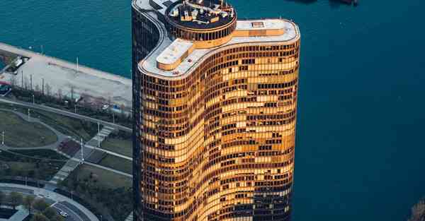 学校专业宣传海报_学校专业宣传海报设计