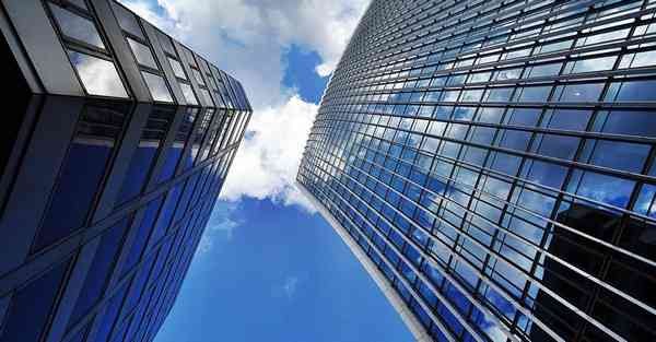 如何制作海报宣传片_如何制作海报宣传图片长图