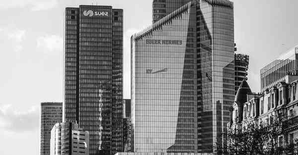 琉璃是什么材质价格贵吗