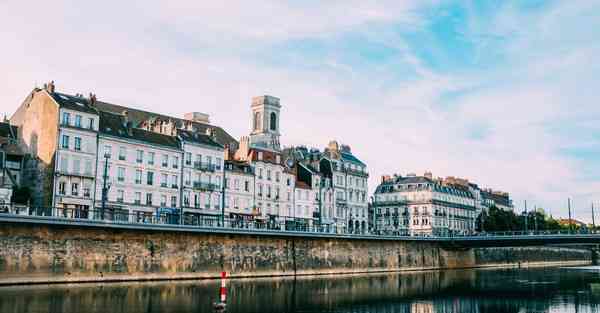 如何制作ppt图片加文字_如何制作ppt图片加文字和音乐