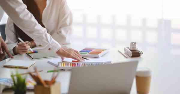 琉璃是谁转世_琉璃是什么电视剧