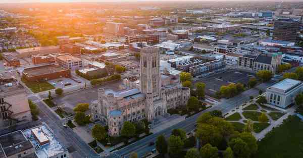 怎么制作宣传片开场_怎么制作宣传折页