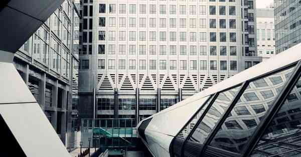 制作学期工作宣传片