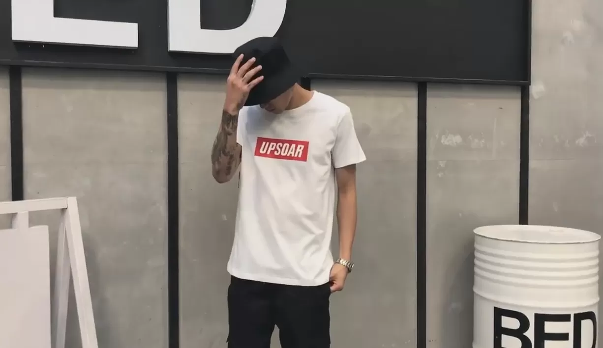 男装-短袖T恤